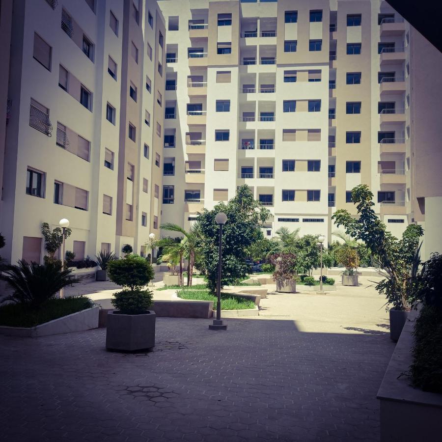 Super Apartement Totalement Neuf A Cote De Marjane Avec La Climatisation Et Wifi Tangeri Esterno foto